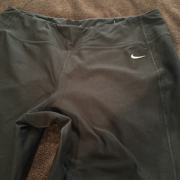 Nike capri - Picture 2 of 3